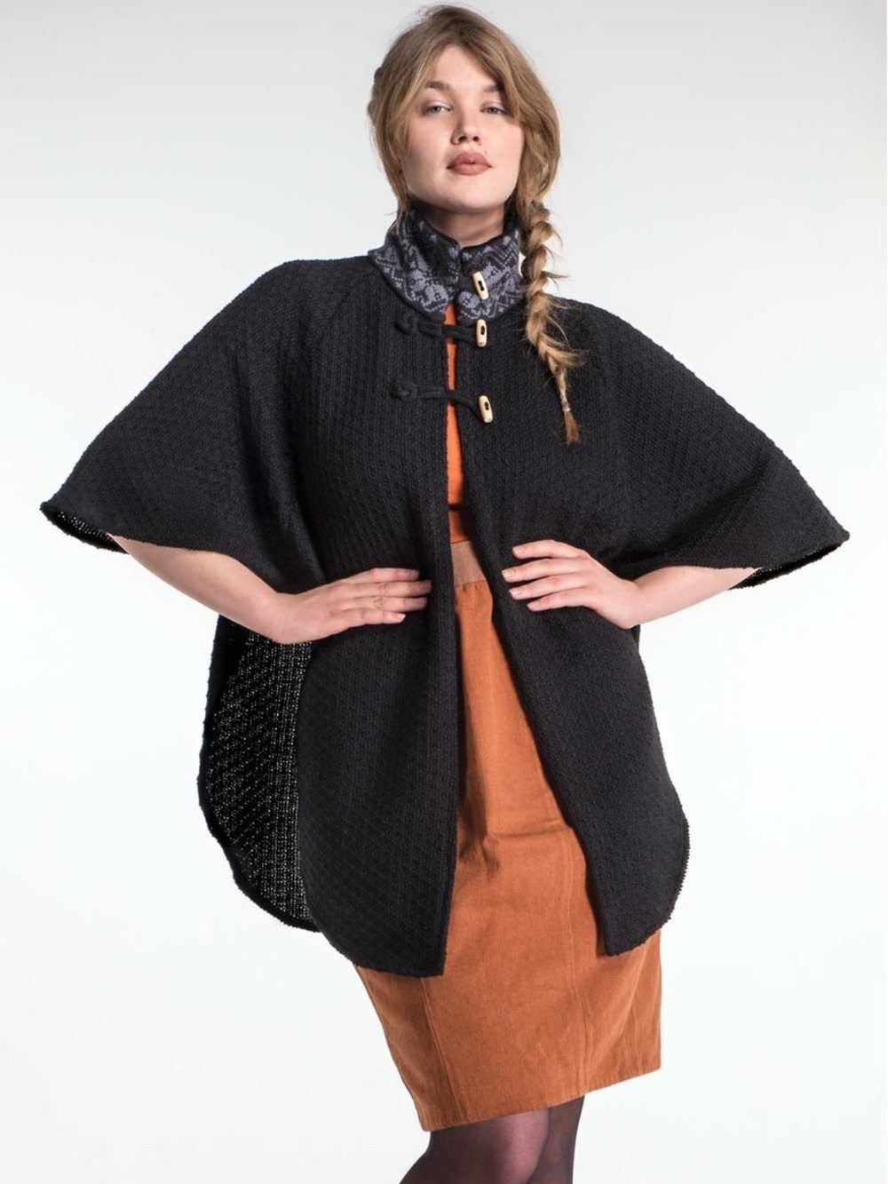 Norlender Birgit pure new wool knit poncho jacket coat black lagenlook warm OS